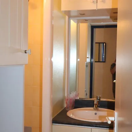Apartment 2 Pieces A Sete, Vue Mer, Parking, Terrasse - Fr-1-472a-196 Sete